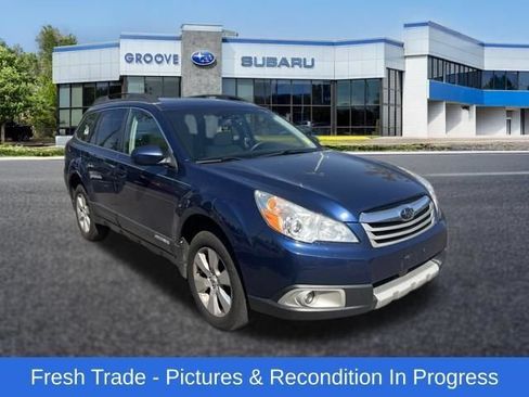 Used 2011 Subaru Outback 2.5i Limited w/ PWR Moonroof Pkg AWD/4WD image 7
