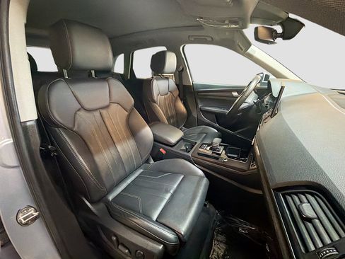 Used 2024 Audi Q5 2.0T Premium Plus image 32
