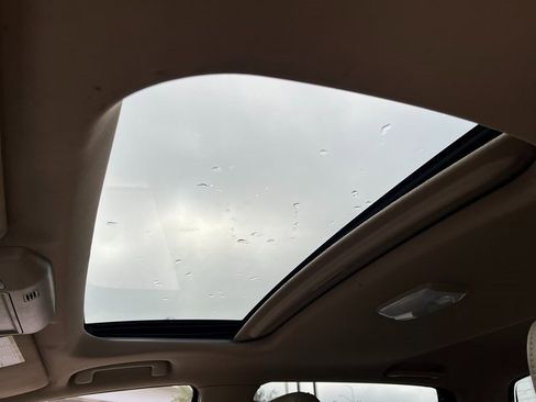 Used 2014 Toyota Tundra Limited image 23