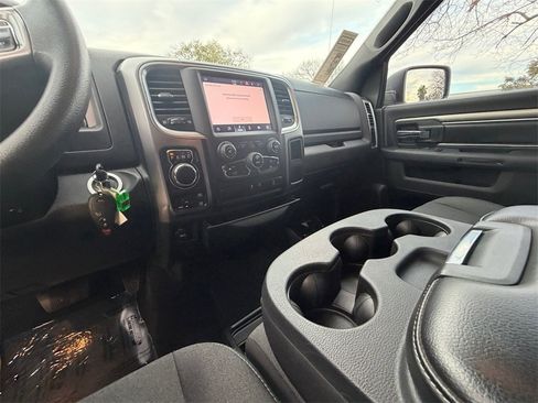 Used 2023 RAM 1500 Classic Warlock w/ Electronics Group image 15