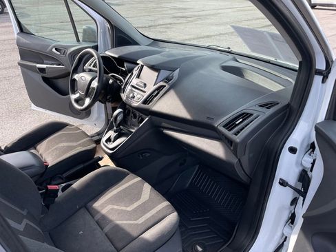 Used 2015 Ford Transit Connect XLT image 18