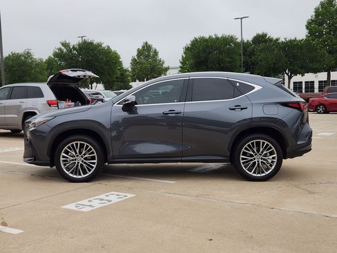 Used 2025 Lexus NX 350 AWD w/ Accessory Package (2T) image 3