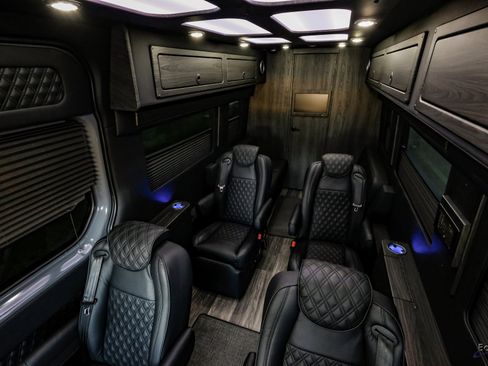 Used 2025 Mercedes-Benz Sprinter 3500 image 71