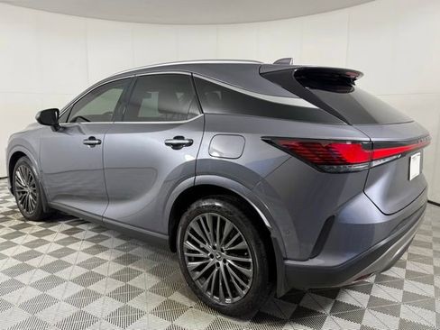 Used 2023 Lexus RX 350 350 Luxury w/ Cold Area Package image 4