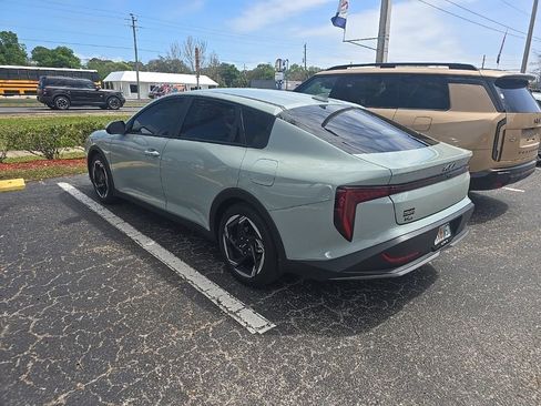 Certified 2025 Kia K4 EX image 3