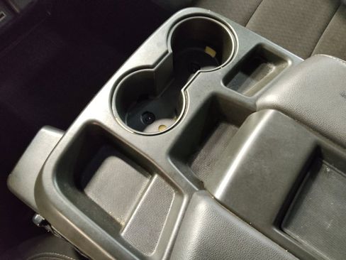 Used 2020 GMC Sierra 1500 SLE w/ SLE Value Package image 26