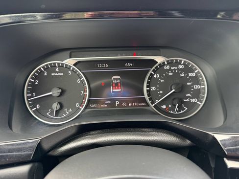Used 2024 Nissan Pathfinder SL w/ SL Premium Package AWD/4WD image 30