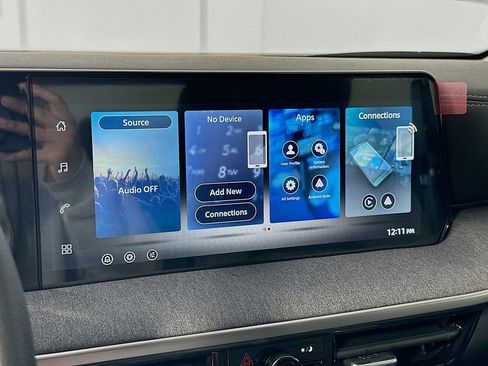 New 2026 Nissan Kicks SV w/ Cold Weather Package image 13