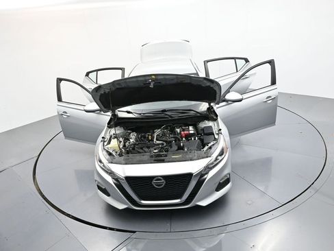Used 2022 Nissan Altima 2.5 SV image 34