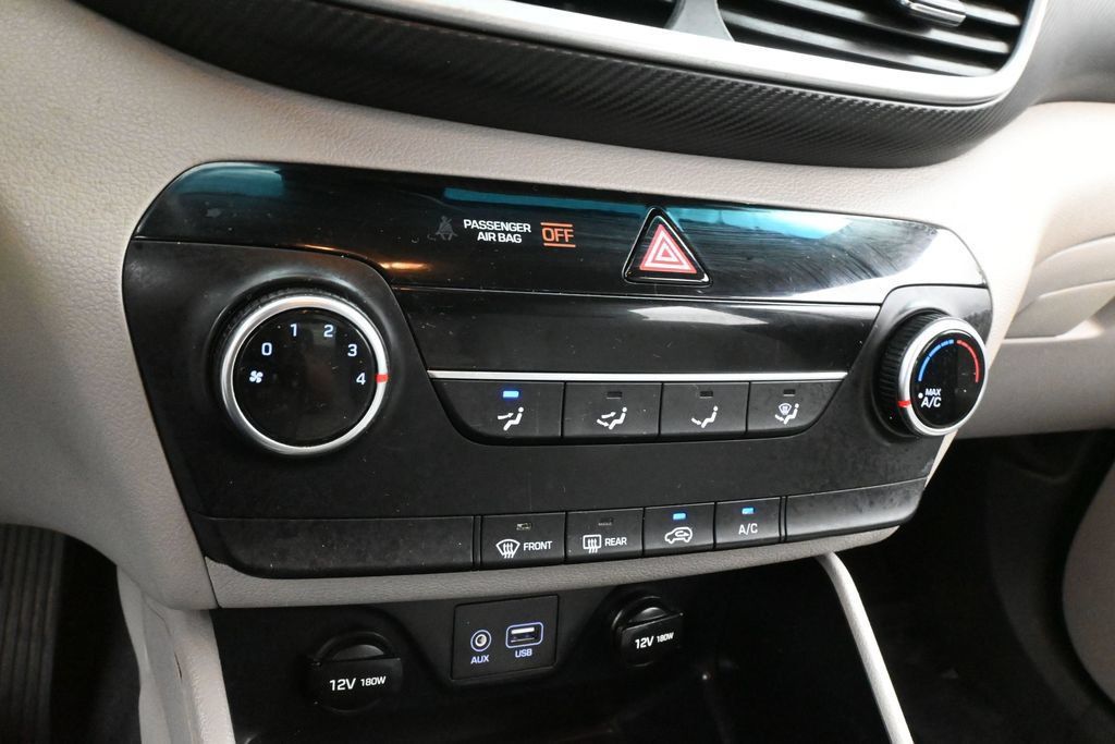 Used 2020 Hyundai Tucson SE FWD image 18