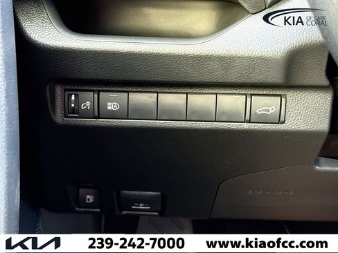 Used 2025 Toyota RAV4 XLE w/ Convenience Package image 35