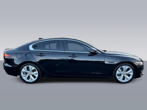 Used 2020 Jaguar XE S RWD image 2