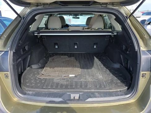 Used 2024 Subaru Outback Premium AWD/4WD image 10