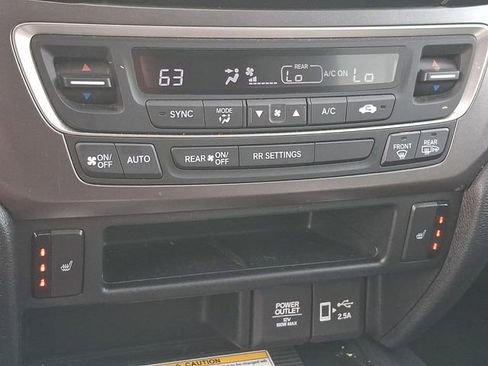 Used 2022 Honda Passport EX-L image 16