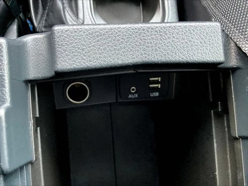 Used 2018 Subaru Forester 2.5i Limited AWD/4WD image 14