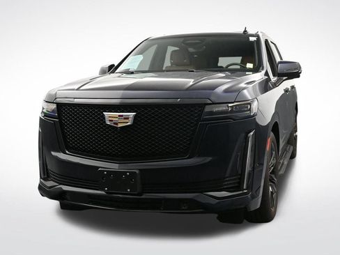 Used 2021 Cadillac Escalade Sport w/ Driver Assist Tech Package AWD/4WD image 8