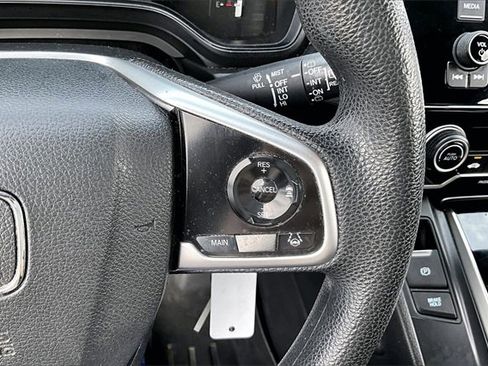 Used 2020 Honda CR-V LX image 11