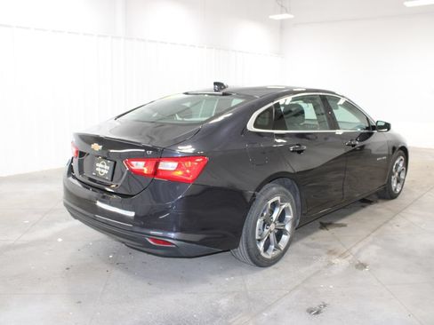 Used 2023 Chevrolet Malibu LT FWD image 9