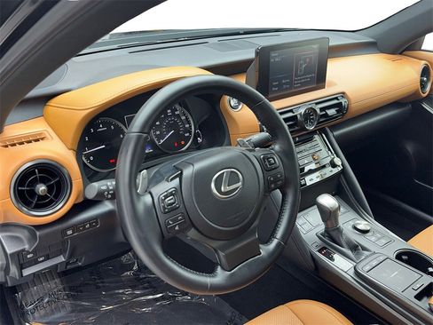 Used 2025 Lexus IS 300 300 CAM,SUNROOF,CLMT STS,BLIND w/ Premium Package image 14