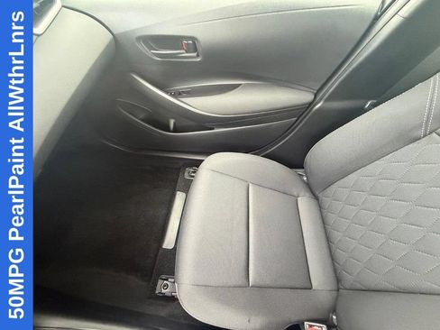 Used 2024 Toyota Corolla LE FWD image 21