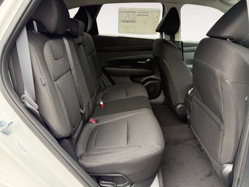 New 2025 Hyundai Tucson SEL image 18