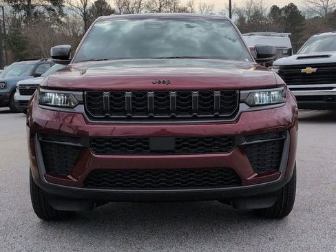 New 2026 Jeep Grand Cherokee Altitude RWD image 8