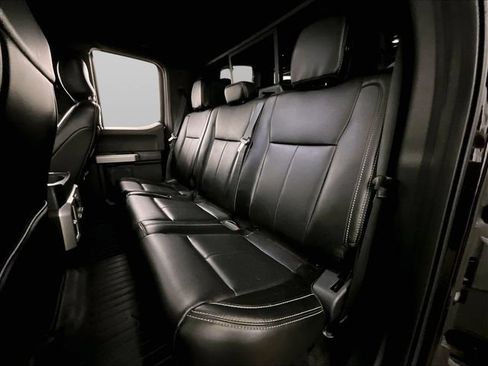 Used 2018 Ford F150 Lariat w/ Equipment Group 502A Luxury AWD/4WD image 25
