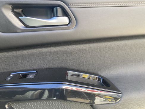 New 2026 Nissan Pathfinder Platinum w/ Cargo Package image 26