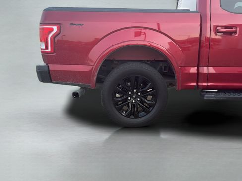 Used 2017 Ford F150 XLT w/ Equipment Group 302A Luxury AWD/4WD image 13