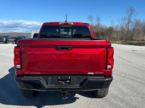 New 2026 Chevrolet Colorado ZR2 AWD/4WD image 4