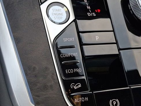 Used 2024 BMW X7 M60i w/ Executive Package AWD/4WD image 21