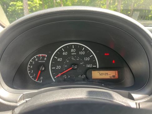 Used 2017 Nissan Versa S FWD image 34