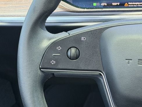 Used 2023 Tesla Model X AWD/4WD image 13