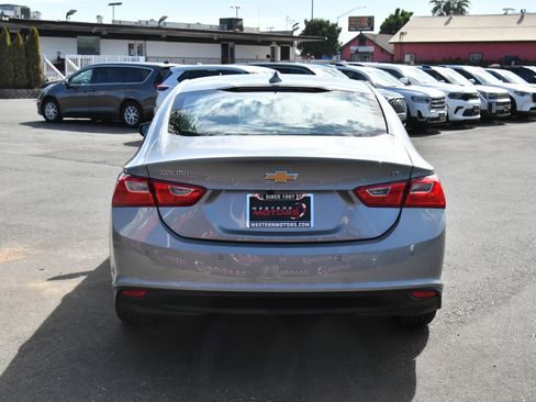 Used 2024 Chevrolet Malibu LT FWD image 7