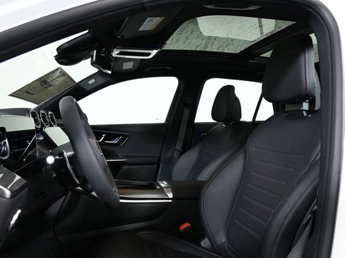 New 2026 Mercedes-Benz GLC 43 AMG 4MATIC image 13