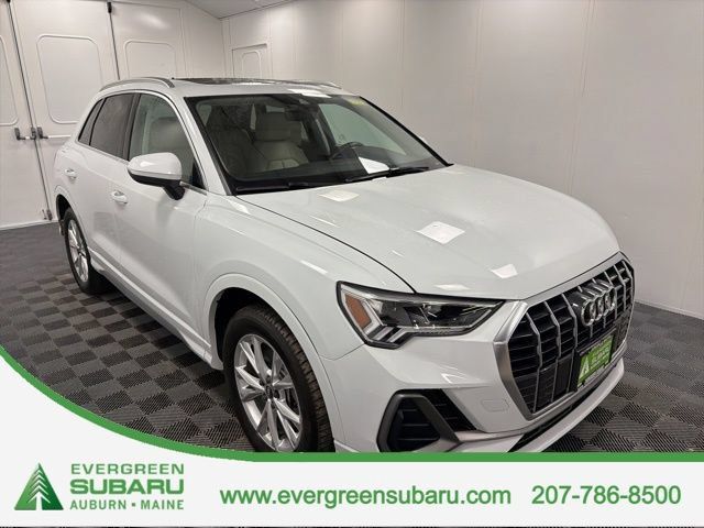 Used 2022 Audi Q3 2.0T Premium Plus w/ Premium Plus Package AWD/4WD image 1