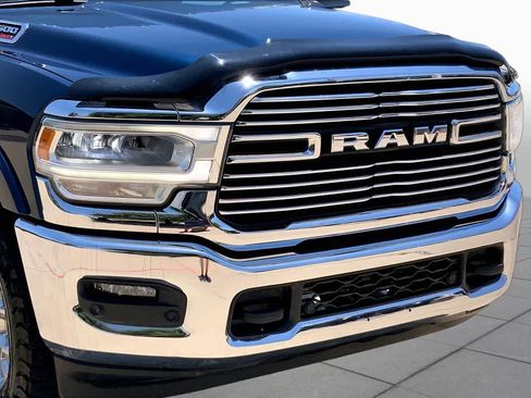 Used 2022 RAM 2500 Laramie AWD/4WD image 30