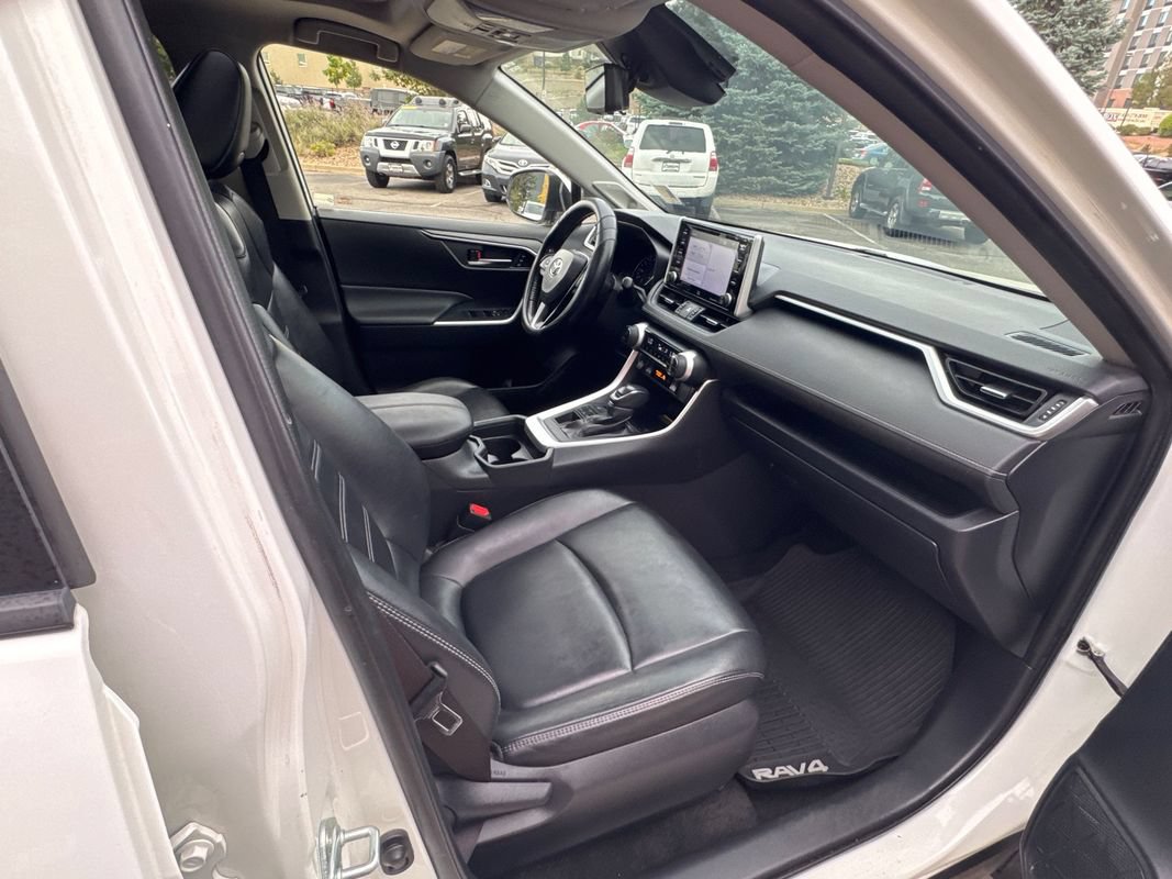 Used 2019 Toyota RAV4 XLE Premium w/ Advanced Technology Package AWD/4WD image 16