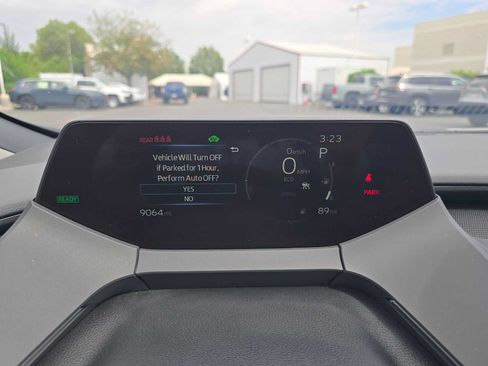 Certified 2026 Toyota Prius XLE FWD image 25
