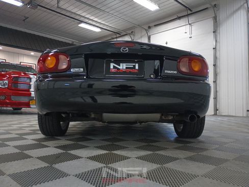 Used 1999 MAZDA MX-5 Miata RWD image 29