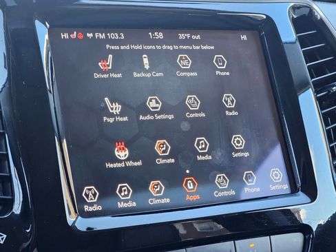 Used 2021 Jeep Cherokee Limited image 17