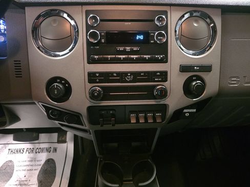 Used 2015 Ford F350 XLT w/ XLT Premium Package AWD/4WD image 20
