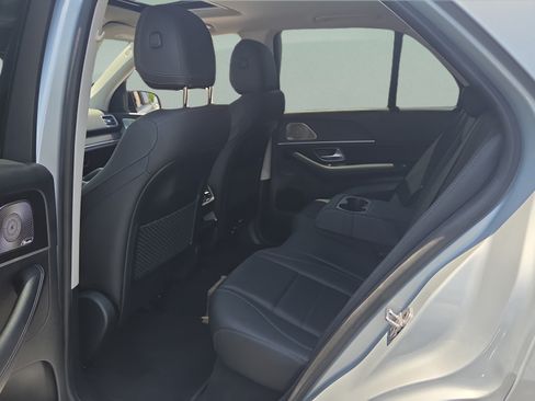 Used 2023 Mercedes-Benz GLE 450 4MATIC image 11