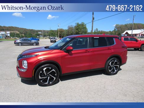 Used 2023 Mitsubishi Outlander SE AWD/4WD image 7
