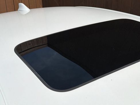 Used 2020 Honda Accord EX-L image 17
