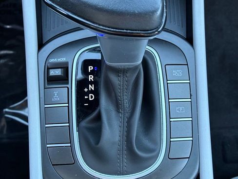 Used 2024 Hyundai Kona SEL image 35