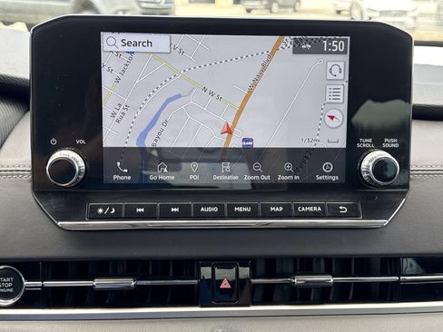 Used 2023 Mitsubishi Outlander SE AWD/4WD image 18