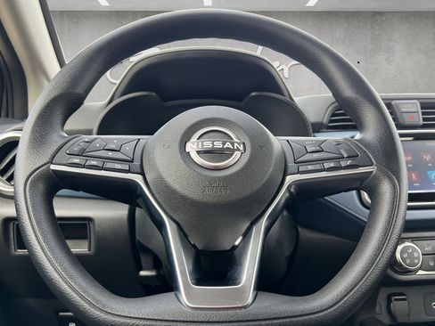 Certified 2025 Nissan Versa SV w/ Trunk Package image 21