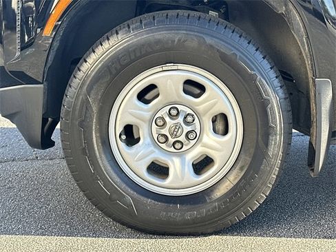 Certified 2022 Nissan Frontier S w/ Technology Package image 34