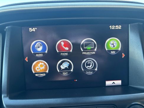 Used 2016 GMC Canyon SLT image 23